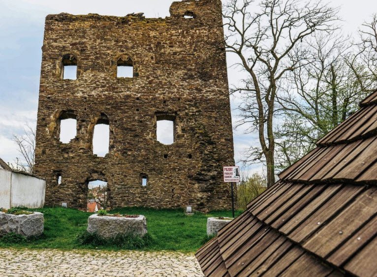 Zřícenina Říčanského Hradu, Říčany, Czechia, Czech Republic (Czechia)